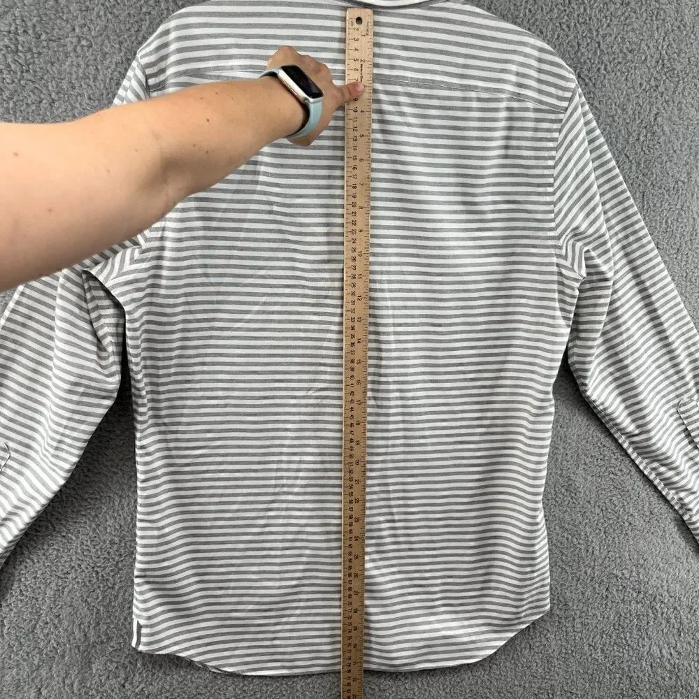 Banana republic button down shirt mens large gray white stripe NEW